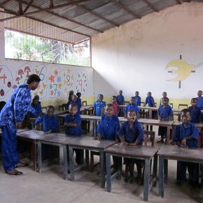escuela de donomanga 01 Escuela Sant Jean Bosco en Donomanga